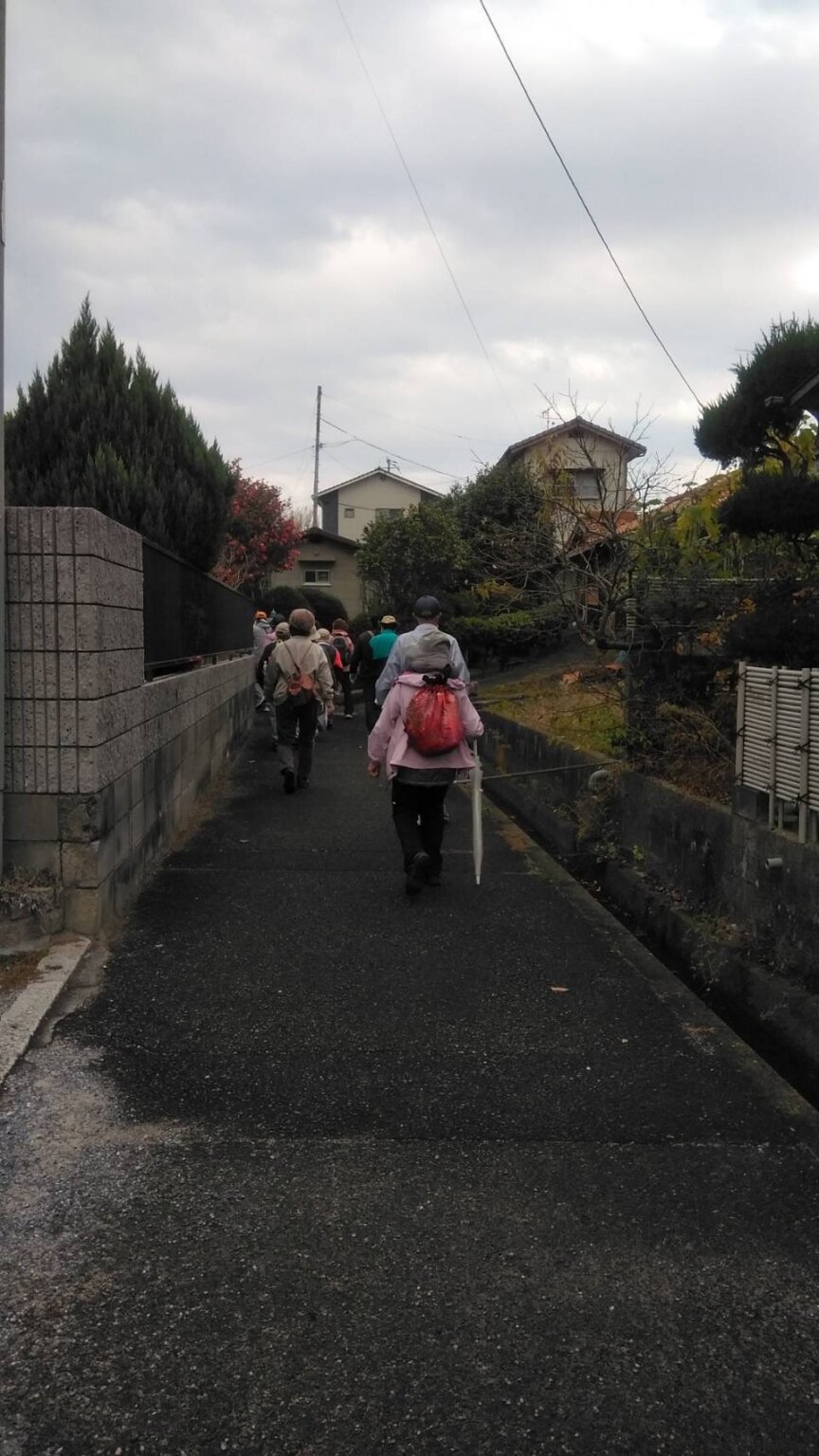 🎒恩田小学校校区の境を歩きました(恩田地区歩こう会) 恩田地域づくり協議会 宇部市恩田地区の地域コミュニティ ボランティア活動 子育て支援 🎒恩田小学校校区の境を歩きました(恩田地区歩こう会) 恩田地域づくり協議会 宇部市恩田地区の地域コミュニティ ボランティア活動 子育て支援